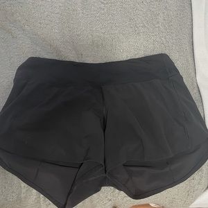 Lululemon Midrise Speed Up Short 4”